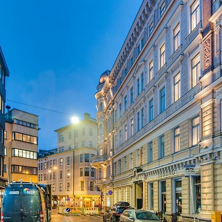 Apartament WeHost Pieni Roobertinkatu Big 13 Helsinki Zewnętrze zdjęcie
